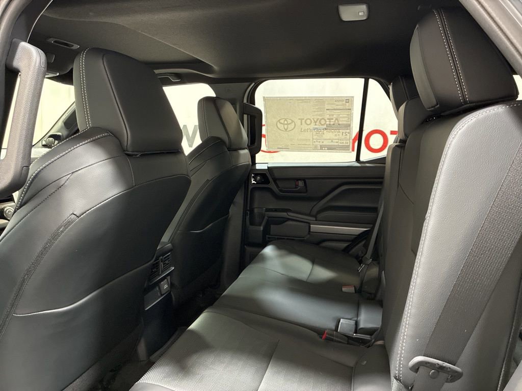 Used 2026 Toyota 4Runner TRD Off-Road Premium AWD/4WD image 18