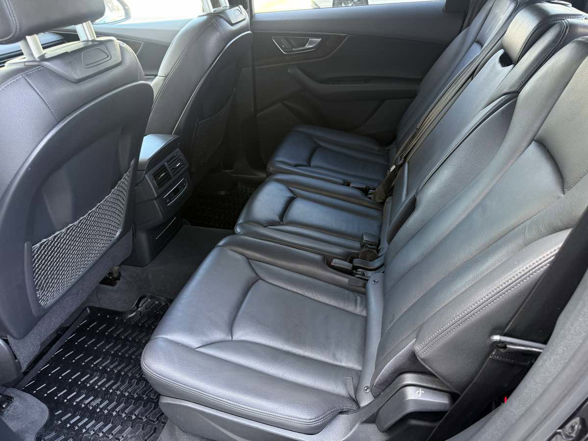 Used 2017 Audi Q7 3.0T Premium Plus AWD/4WD image 19