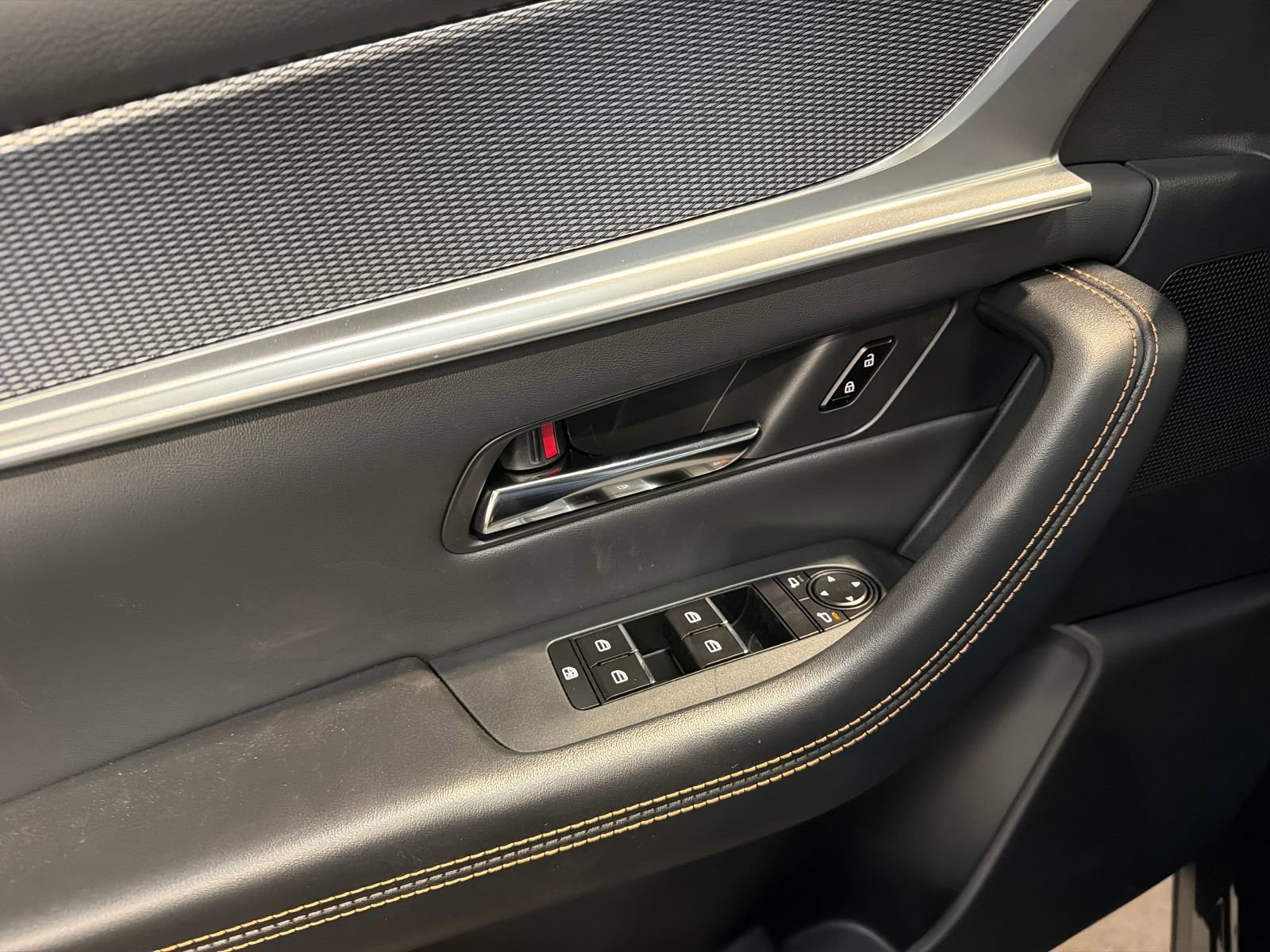 New 2026 MAZDA CX-70 SC AWD/4WD image 33