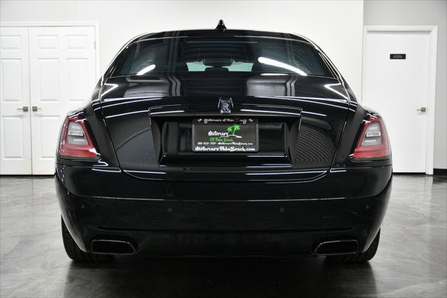Used 2023 Rolls-Royce Ghost Black Badge w/ Black Badge Ghost Package AWD/4WD image 10