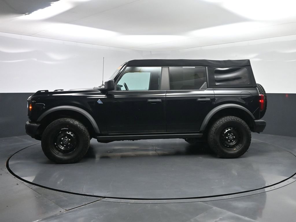 Used 2023 Ford Bronco Black Diamond image 31