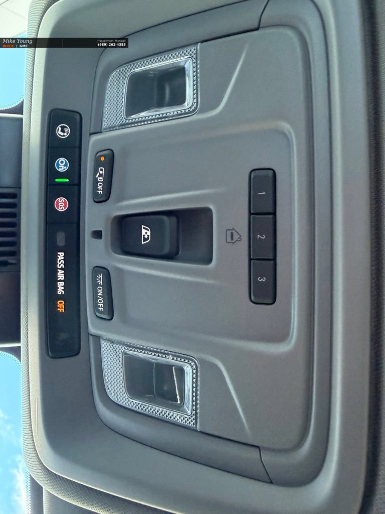 Used 2025 Chevrolet Silverado 1500 LT Trail Boss w/ Convenience Package II AWD/4WD image 25