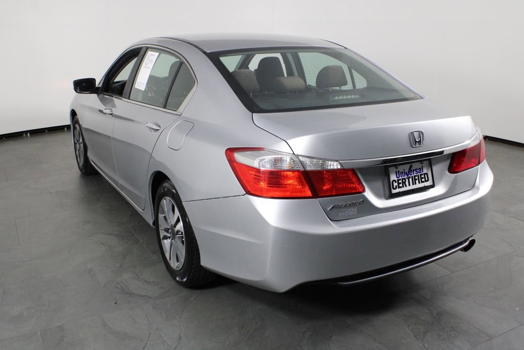 Used 2013 Honda Accord LX image 3