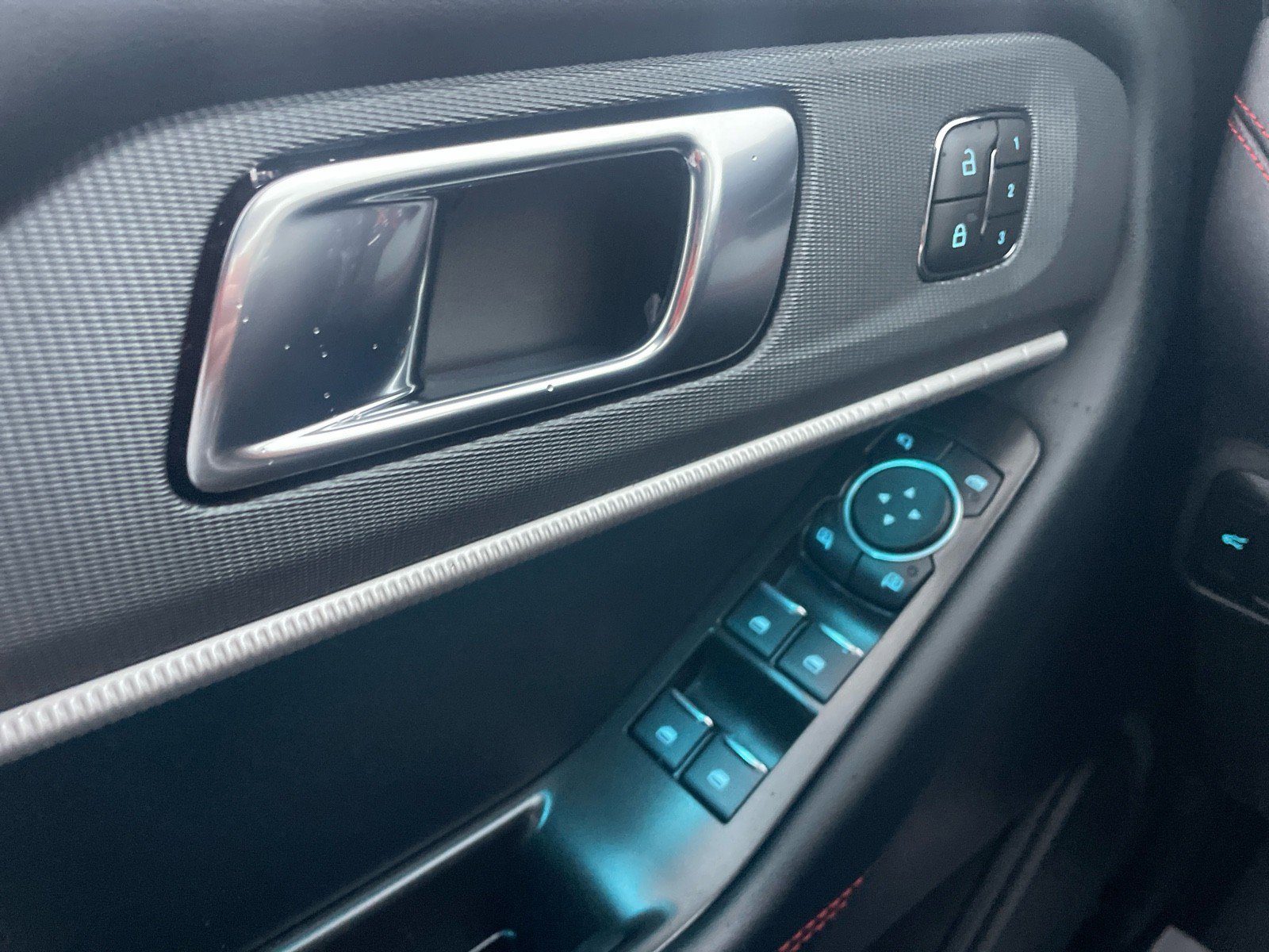 New 2026 Ford Explorer ST image 21