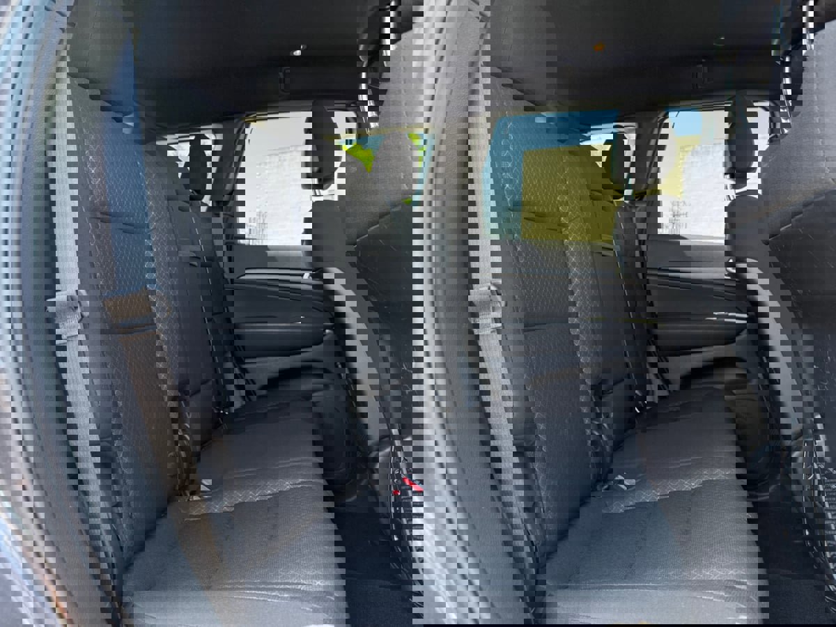 Used 2021 Jeep Grand Cherokee Laredo image 17