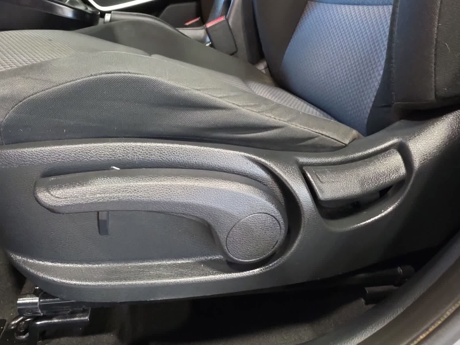 Used 2022 Kia Soul LX FWD image 19