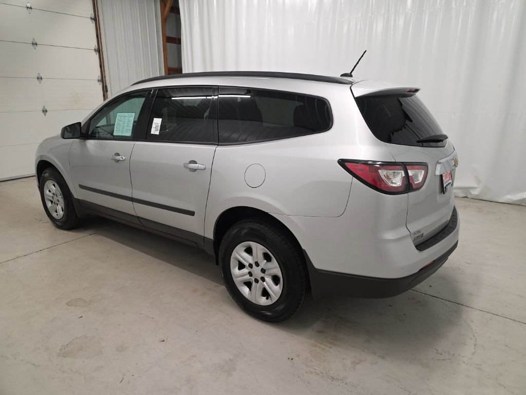 Used 2015 Chevrolet Traverse LS AWD/4WD image 3