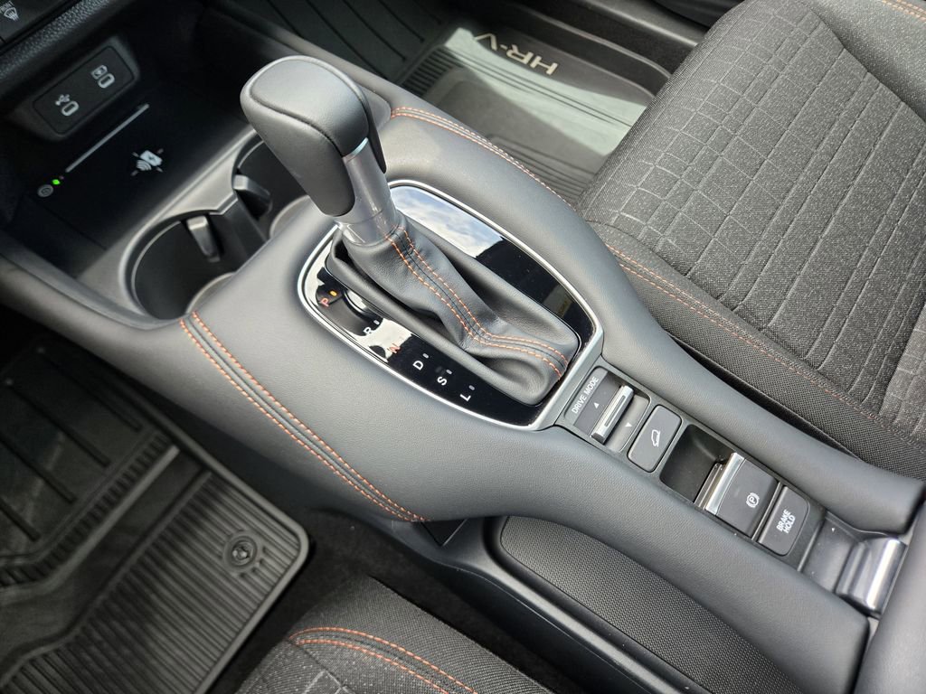 Certified 2026 Honda HR-V Sport image 26