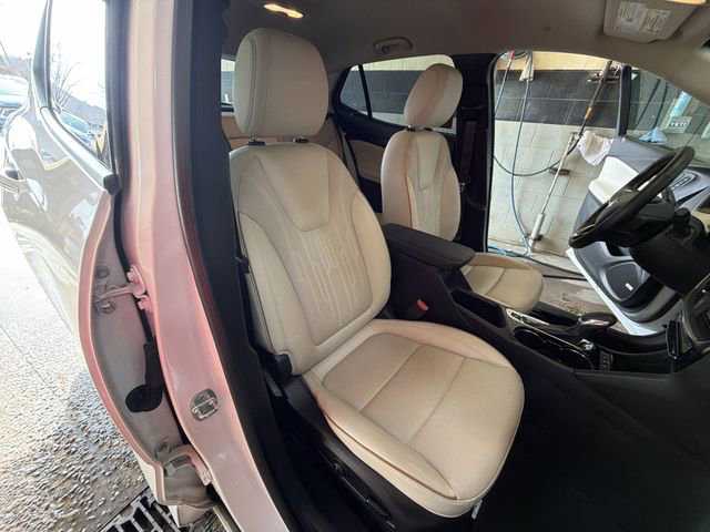 Certified 2024 Buick Encore GX Avenir w/ Avenir Convenience Package image 25