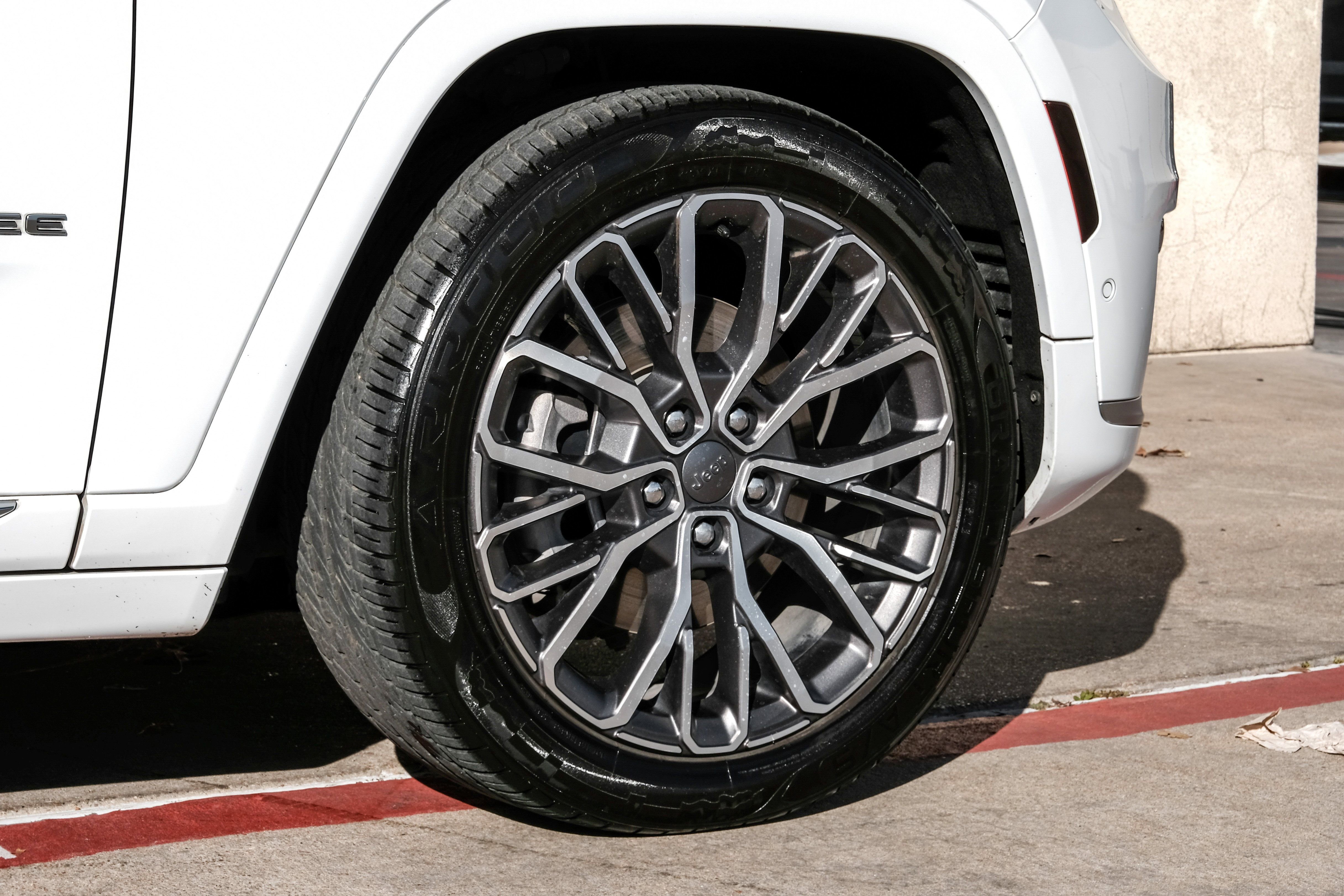 Used 2022 Jeep Grand Cherokee L Summit image 65