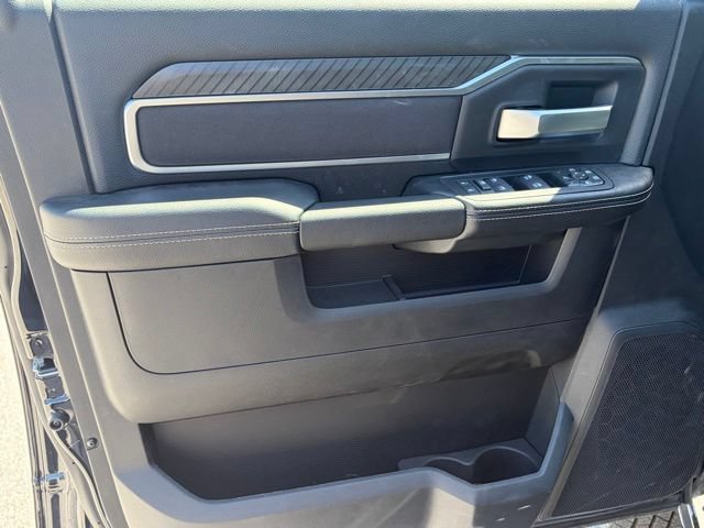 New 2026 RAM 3500 Big Horn AWD/4WD image 11