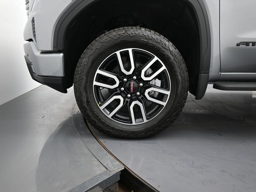 New 2026 GMC Sierra 1500 AT4 w/ AT4 Premium Package image 8