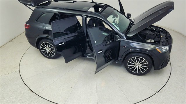 Used 2025 Mercedes-Benz GLS 450 4MATIC image 90