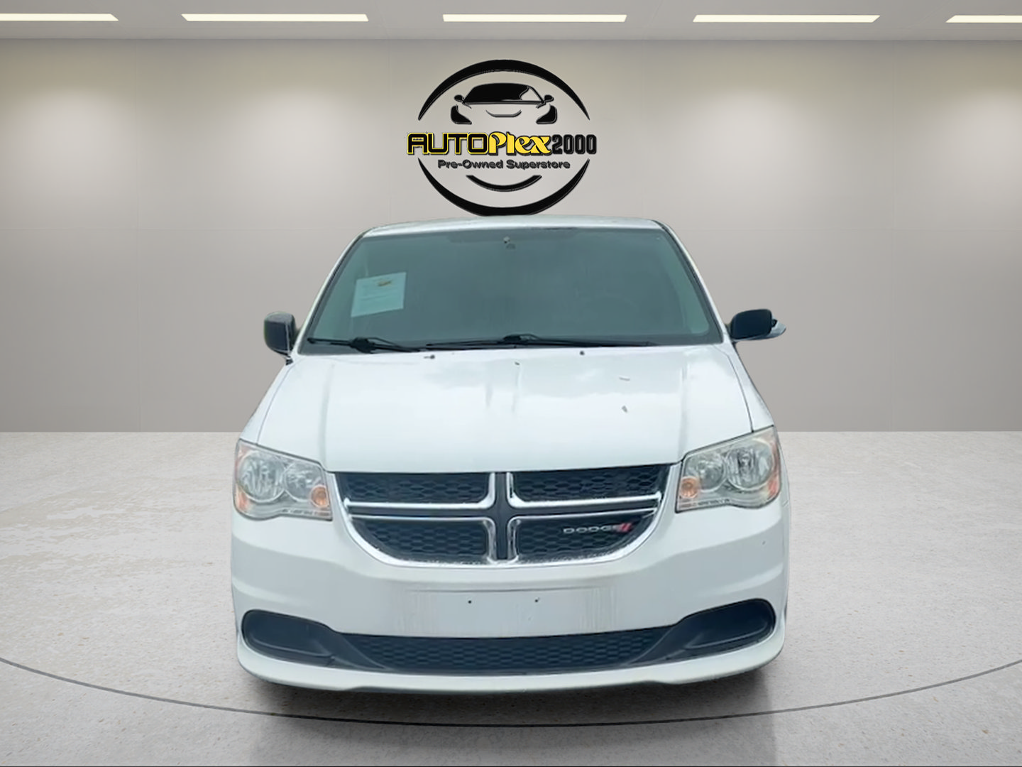 Used 2017 Dodge Grand Caravan SE w/ Power Window Group FWD image 2