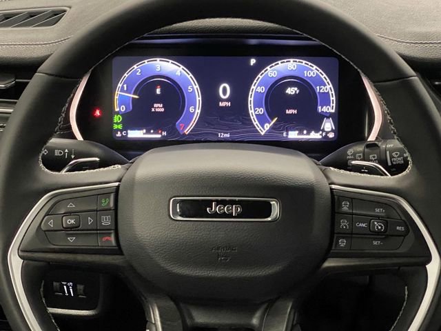New 2025 Jeep Grand Cherokee L Limited w/ Black Appearance Package image 17
