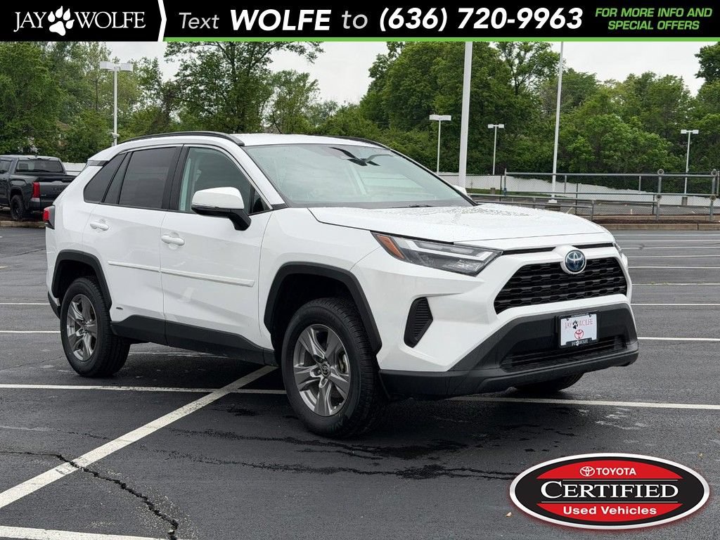 Certified 2024 Toyota RAV4 LE AWD/4WD image 1