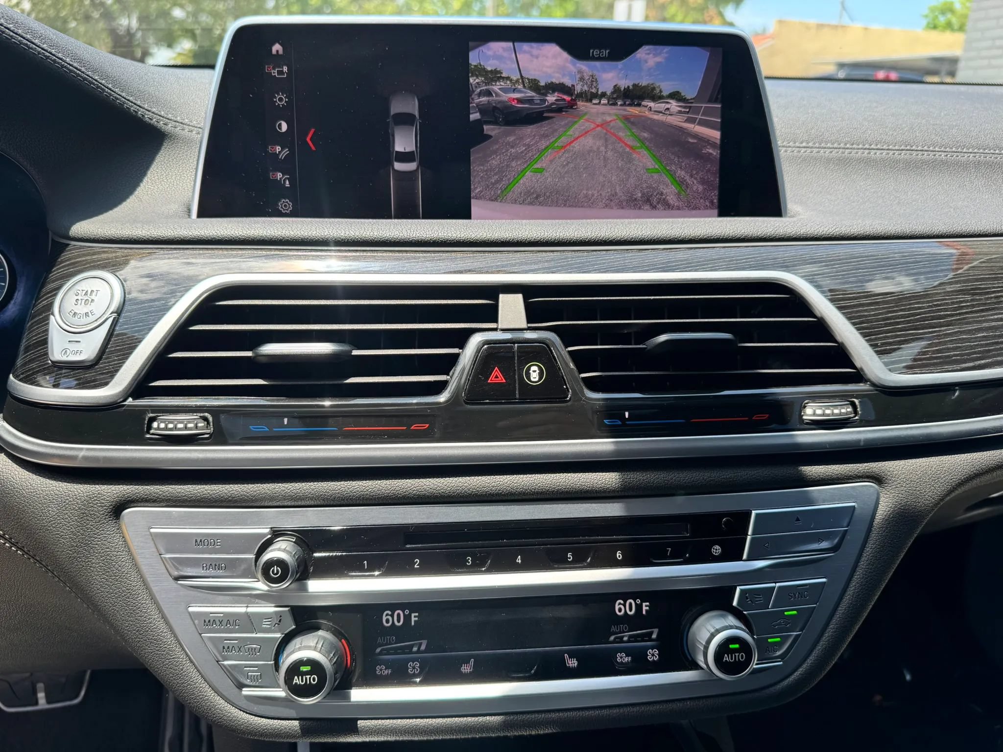 Used 2019 BMW 740i w/ M Sport Package RWD image 33
