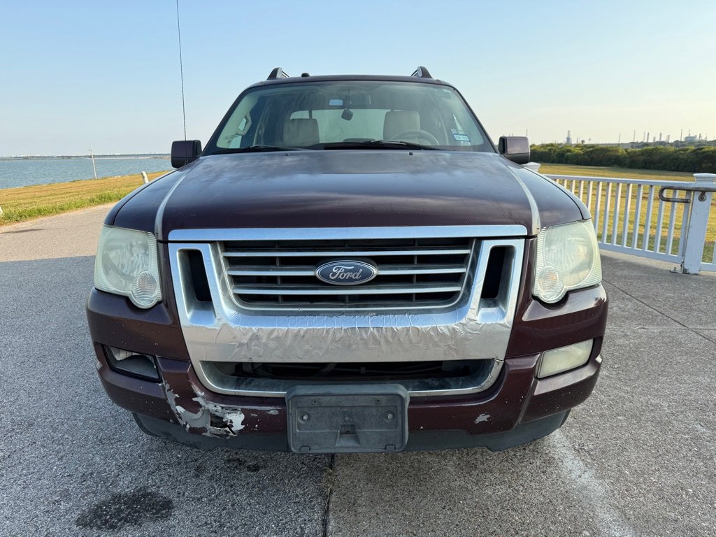 Used 2007 Ford Explorer Sport Trac Limited image 2