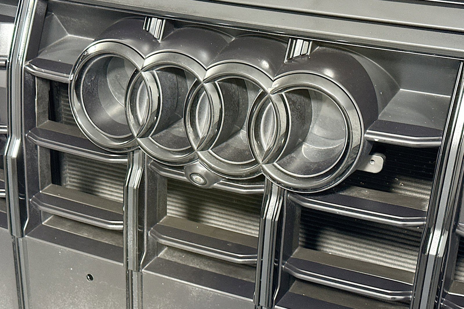 Used 2023 Audi SQ7 Prestige w/ Prestige Package image 16