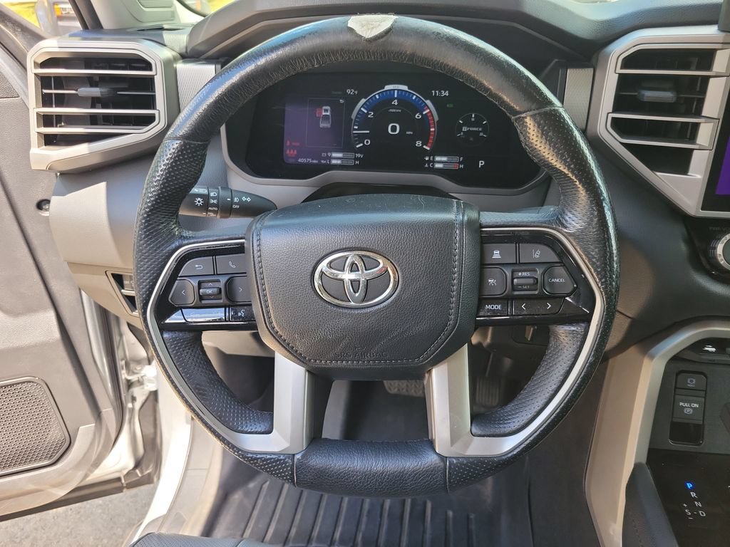 Used 2024 Toyota Tundra Limited AWD/4WD image 19