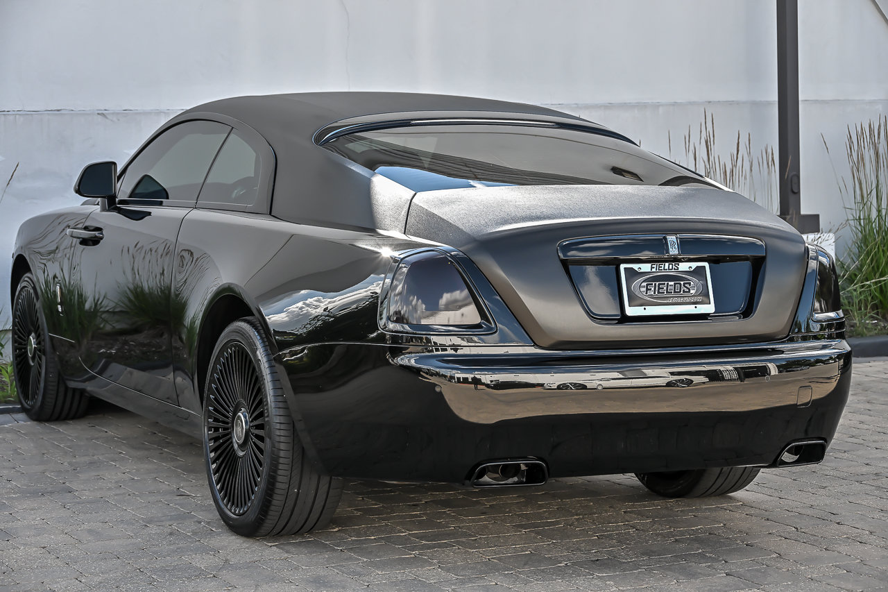 Used 2015 Rolls-Royce Wraith RWD image 11