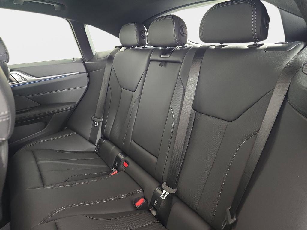 New 2026 BMW i4 xDrive40i w/ M Sport Package image 13