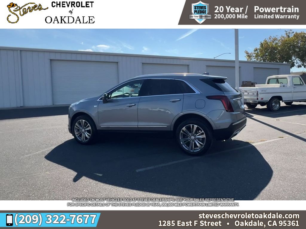 Certified 2024 Cadillac XT5 Premium Luxury w/ Technology Package FWD image 8