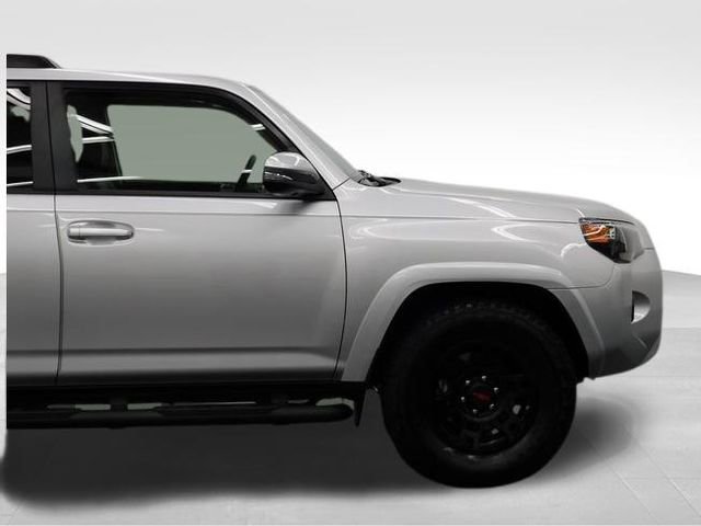 Used 2021 Toyota 4Runner SR5 Premium image 18