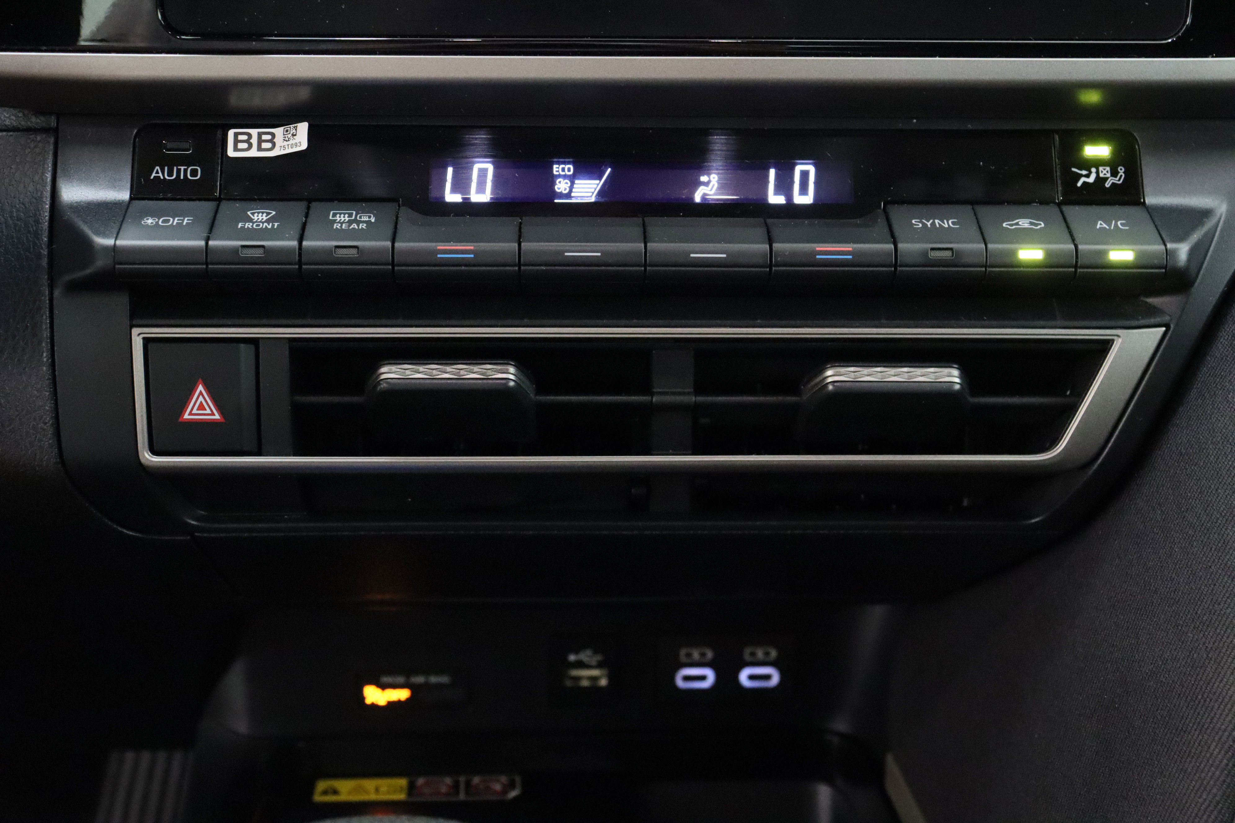 Certified 2025 Toyota Camry LE FWD image 19