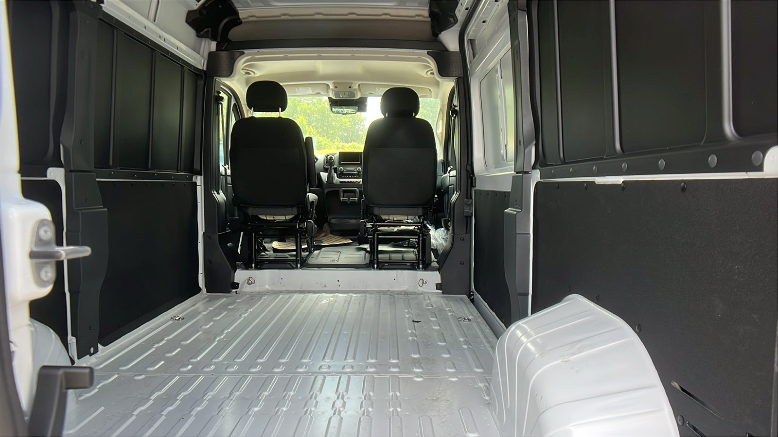 New 2025 RAM ProMaster 2500 w/ Safety Group FWD image 13