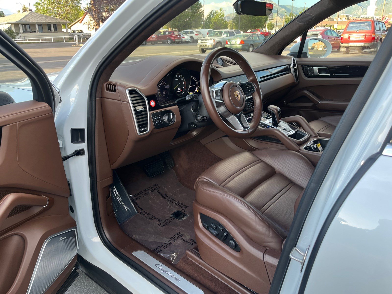 Used 2022 Porsche Cayenne E-Hybrid AWD/4WD image 10