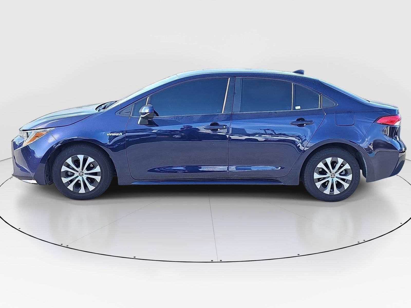 Used 2021 Toyota Corolla LE FWD image 8