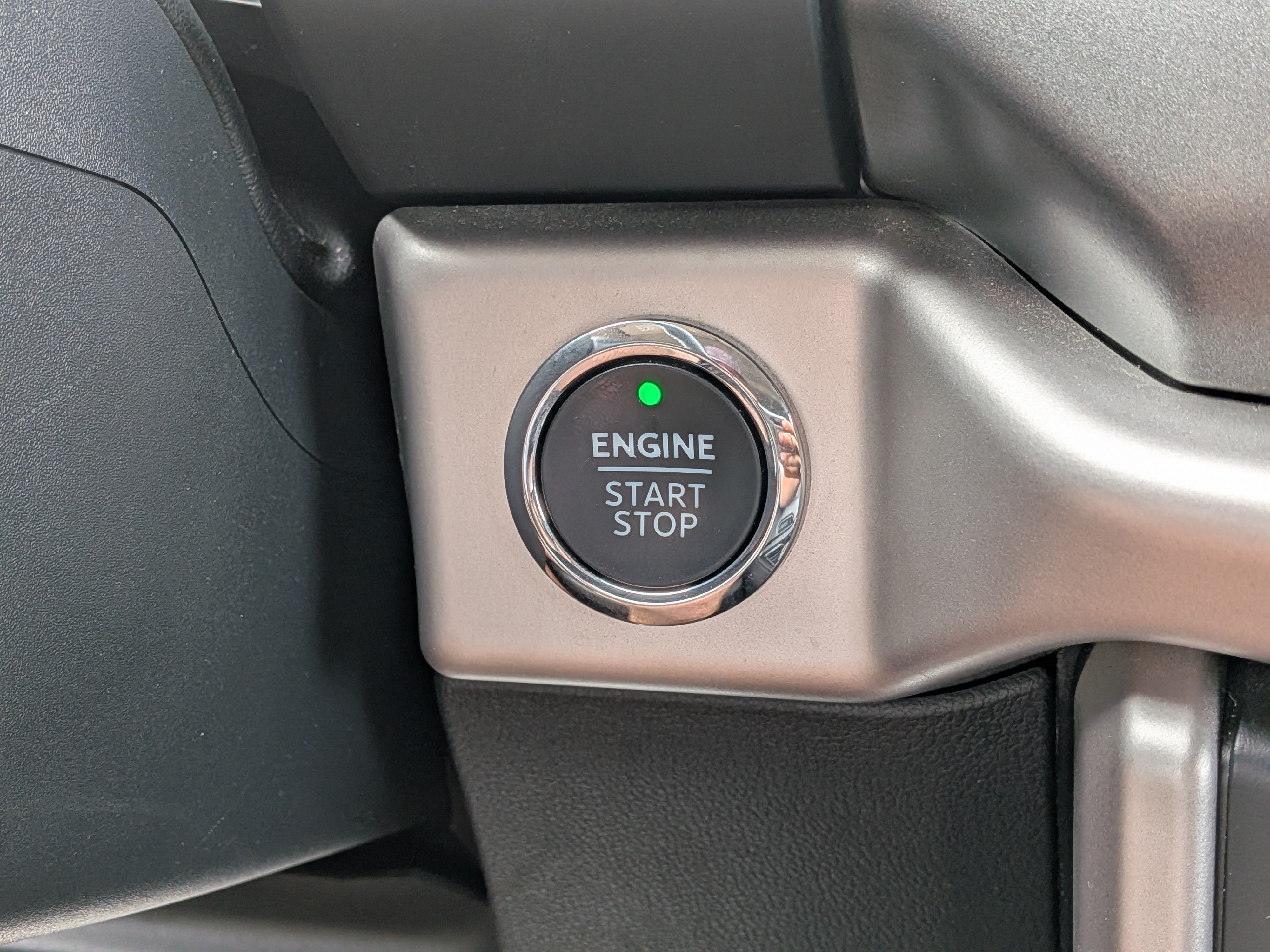 Used 2024 Ford Expedition XLT RWD image 29