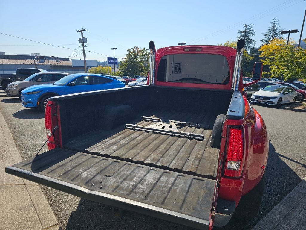 Used 2006 GMC TopKick C4500 2WD Crew Cab image 21