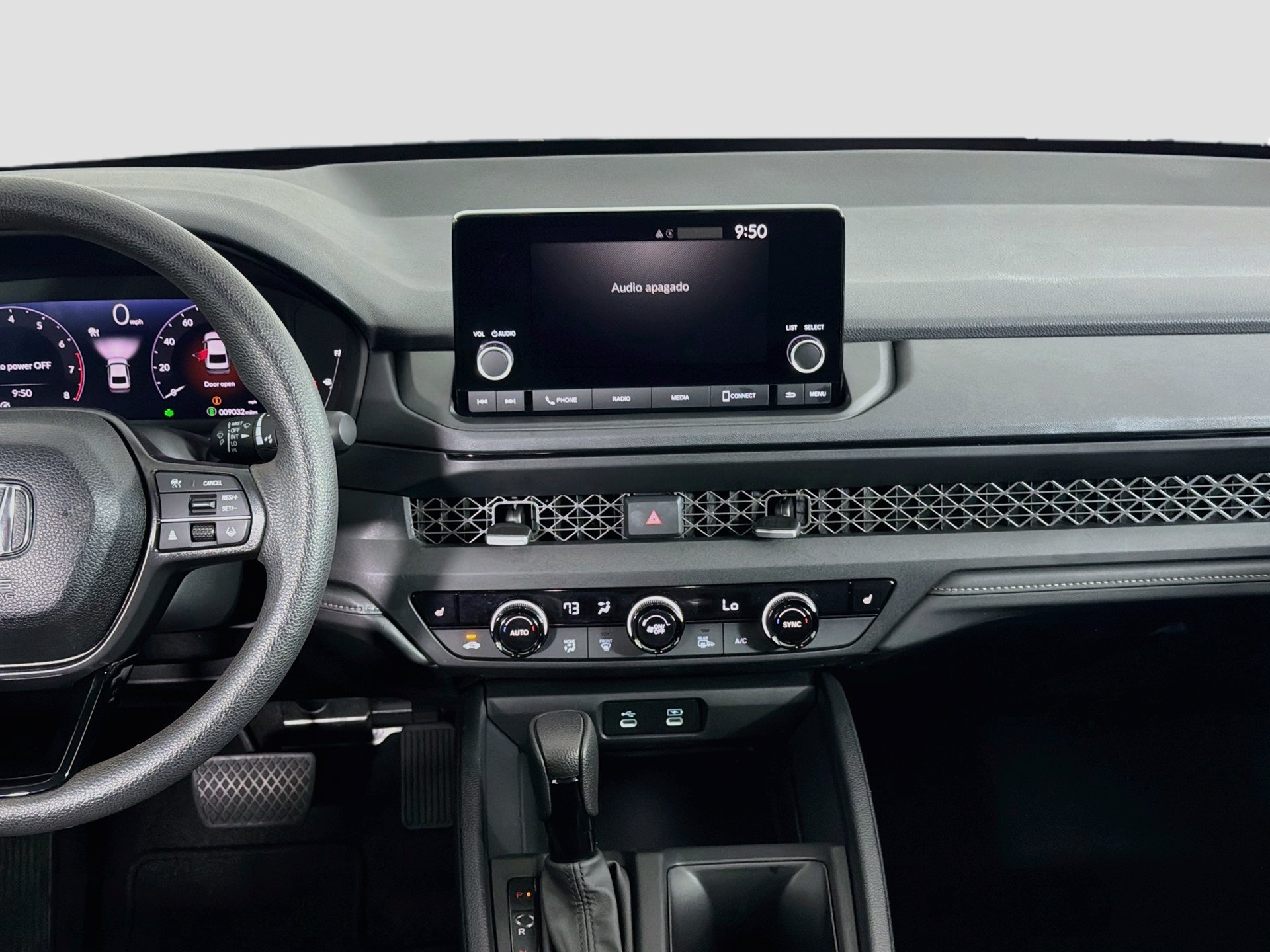 Certified 2025 Honda Accord SE image 19