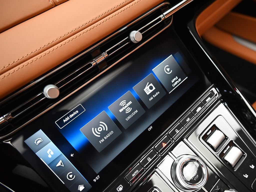 Used 2025 Aston Martin DB12 Convertible RWD image 21