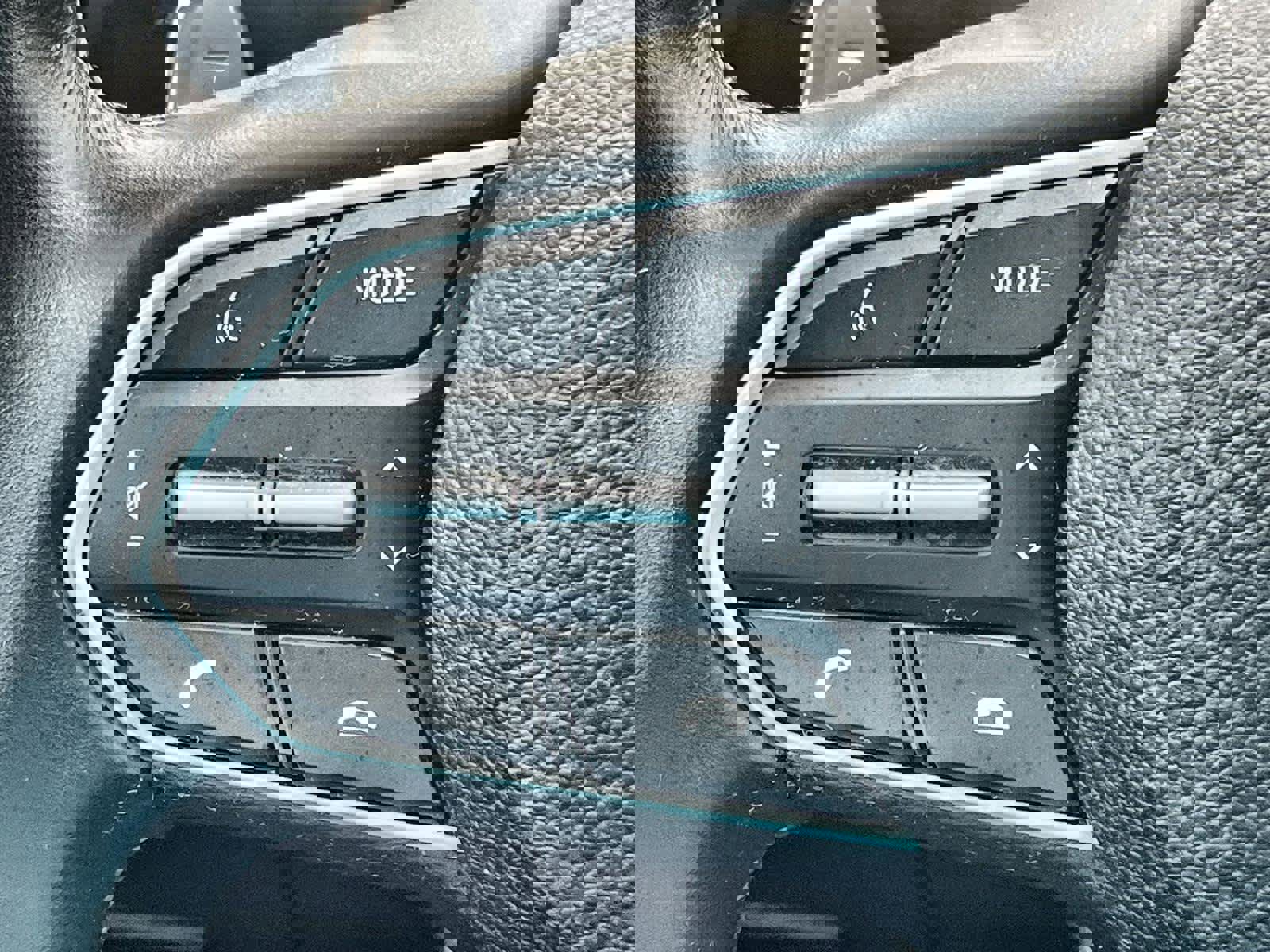 Used 2023 Hyundai Santa Fe SEL image 28