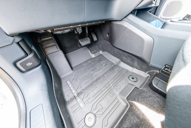 New 2026 Ford Maverick XLT w/ XLT Luxury Package FWD image 30
