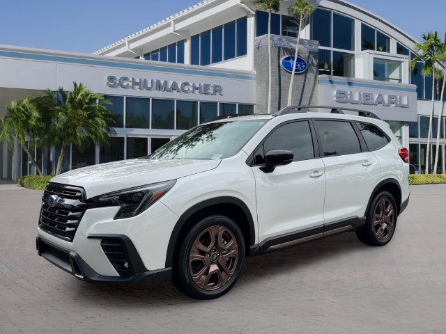 Certified 2025 Subaru Ascent Bronze Edition AWD/4WD image 3