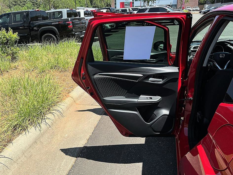 Used 2020 Honda Fit EX image 7