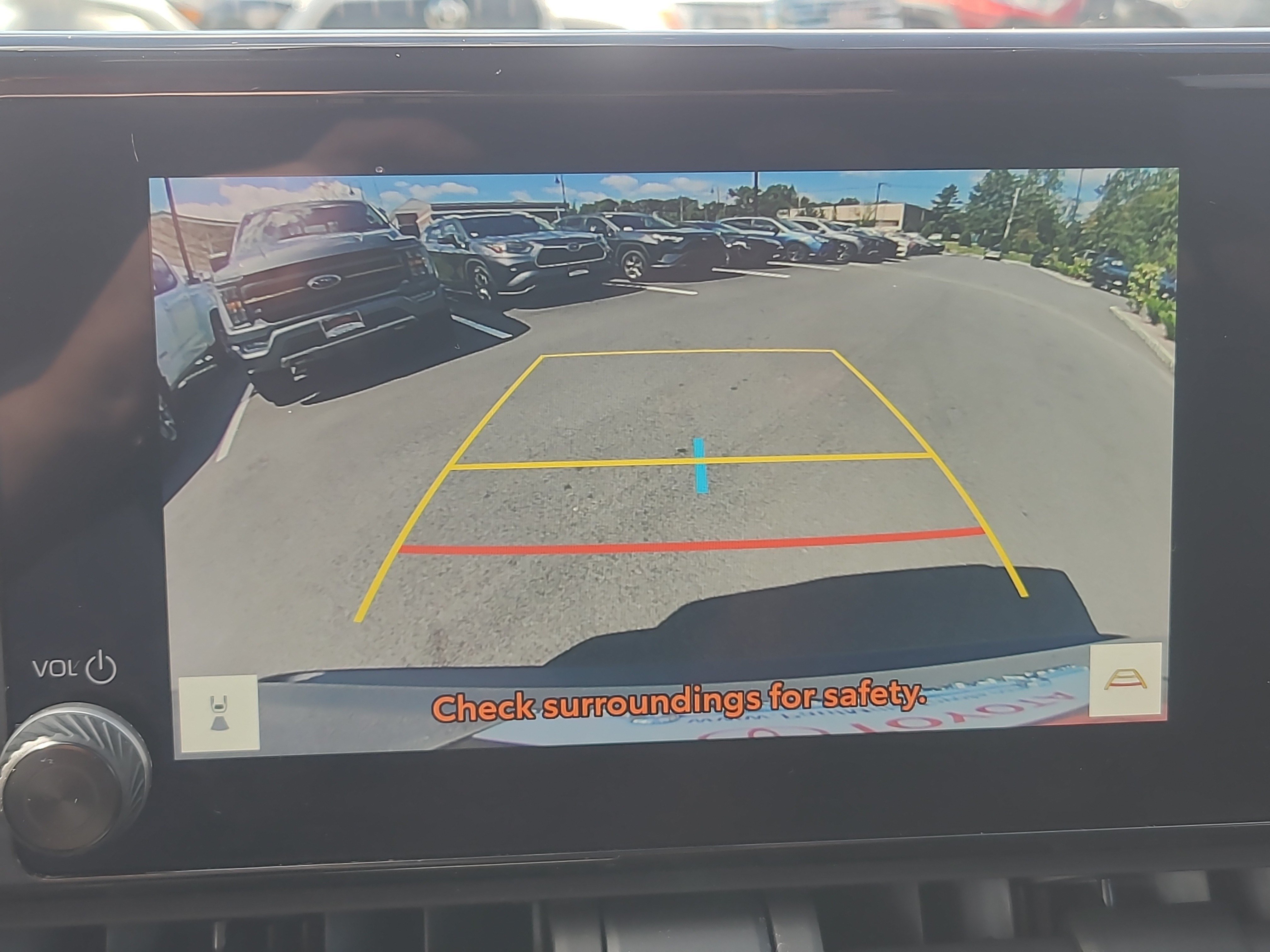 Certified 2025 Toyota RAV4 XLE AWD/4WD image 25