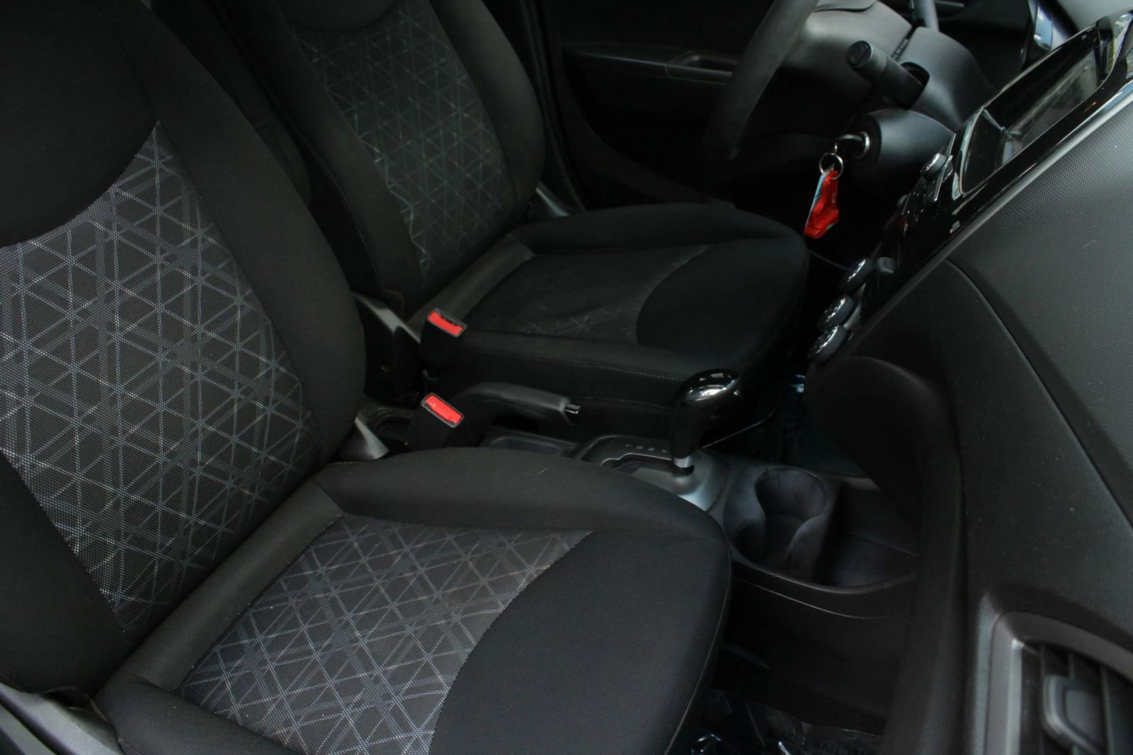 Used 2020 Chevrolet Spark LS FWD image 27