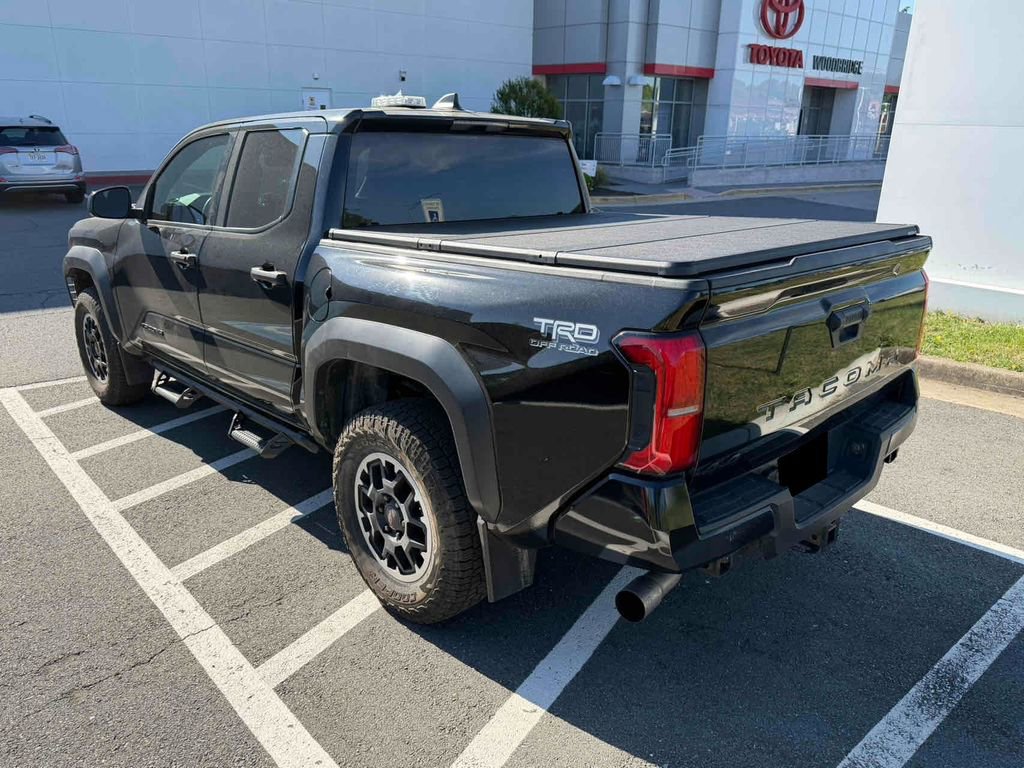 Used 2024 Toyota Tacoma TRD Off-Road AWD/4WD image 6