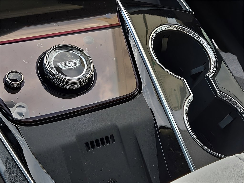 New 2026 Cadillac Escalade IQ Luxury 1 w/ LPO, Floor Liner Package image 24