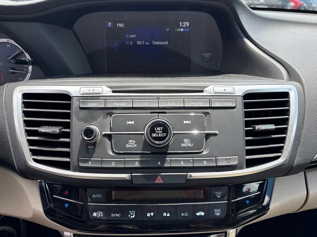 Used 2016 Honda Accord LX image 21