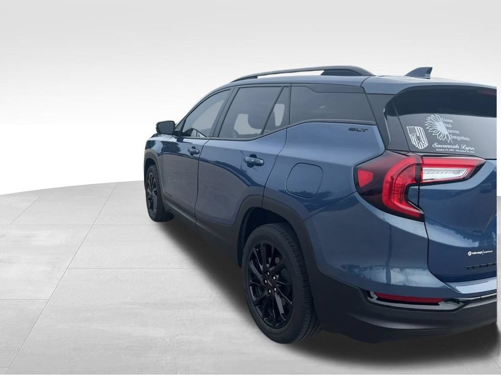 Certified 2024 GMC Terrain SLT w/ Elevation Edition AWD/4WD image 8