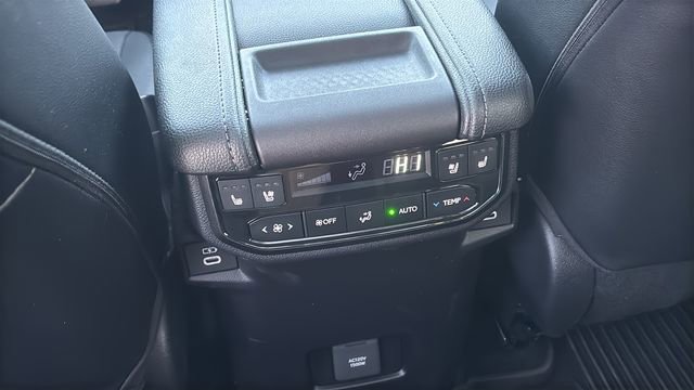 Used 2026 Toyota Grand Highlander MAX Platinum image 9