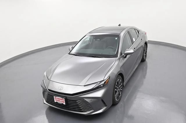 New 2025 Toyota Camry XLE w/ Premium Plus Package FWD image 20