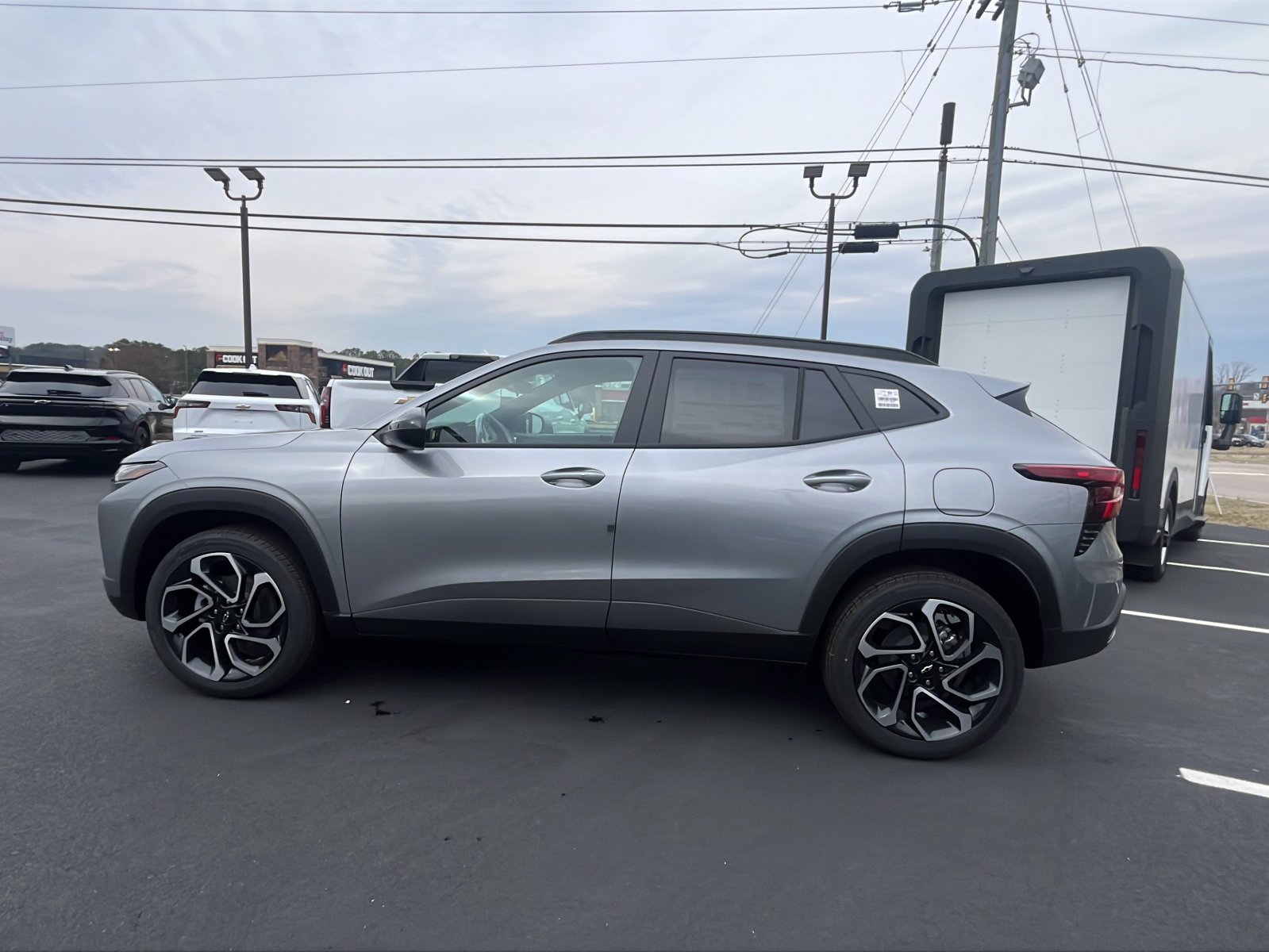 New 2026 Chevrolet Trax RS FWD image 2
