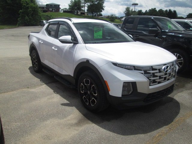 Used 2022 Hyundai Santa Cruz SEL Premium w/ Cargo Package AWD/4WD image 2